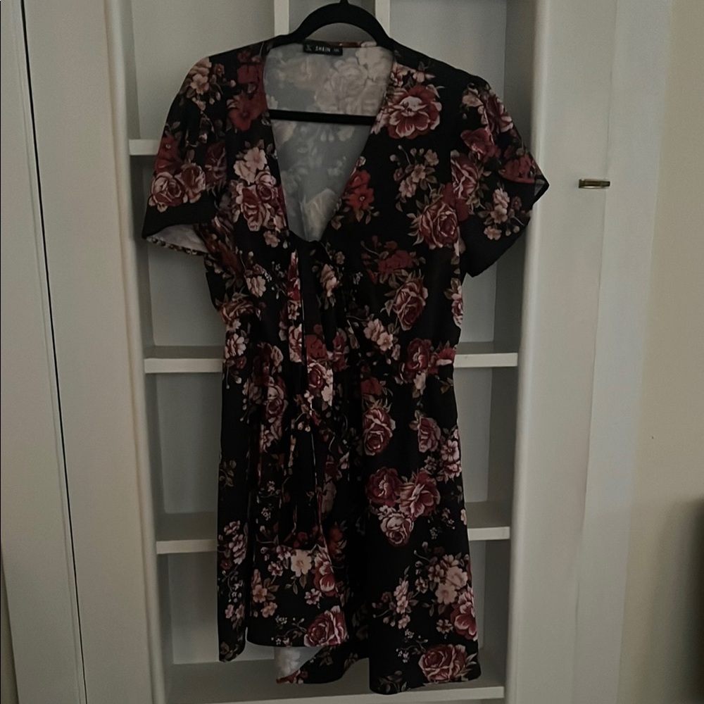 SHEIN  Black and Pink Tie Front Blouse with Flutter Sleeves